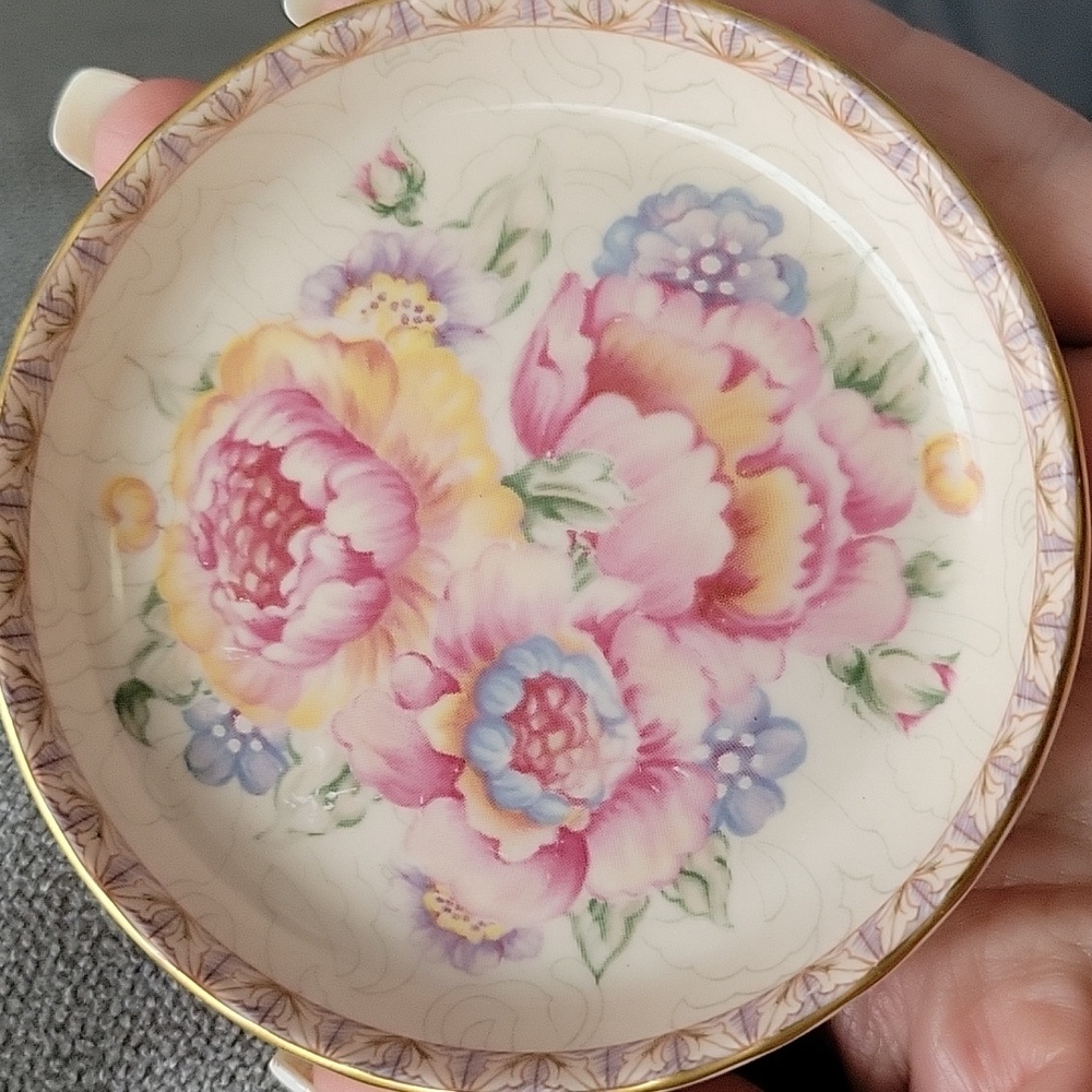 VINTAGE ROYAL DOULTON DARJEELING FLORAL PIN DISH COASTER